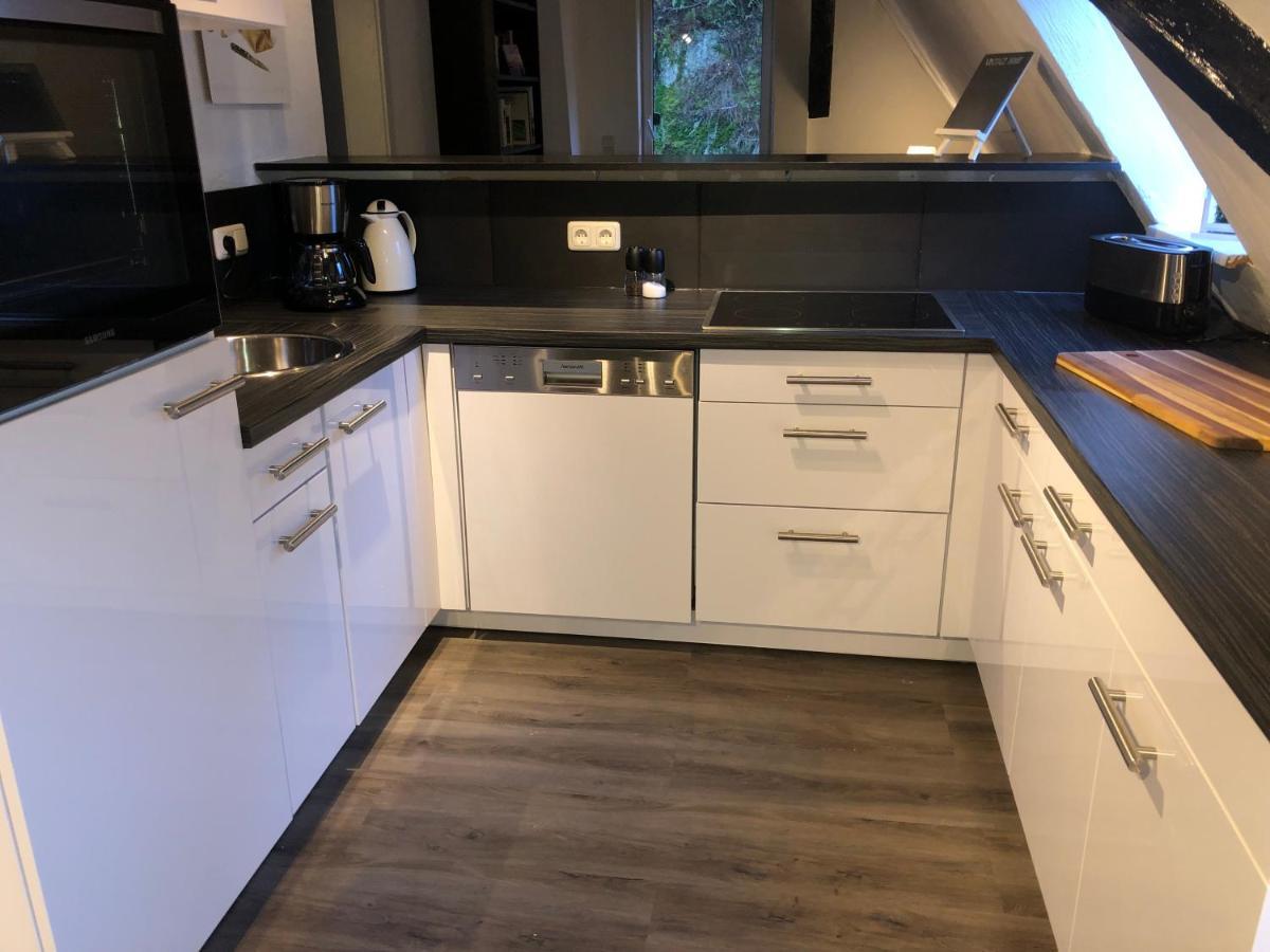 Schoene Ferienwohnung Altes Gebaelk Fachwerkhaus บาคาราค ภายนอก รูปภาพ