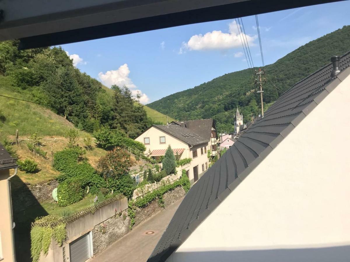 Schoene Ferienwohnung Altes Gebaelk Fachwerkhaus บาคาราค ภายนอก รูปภาพ